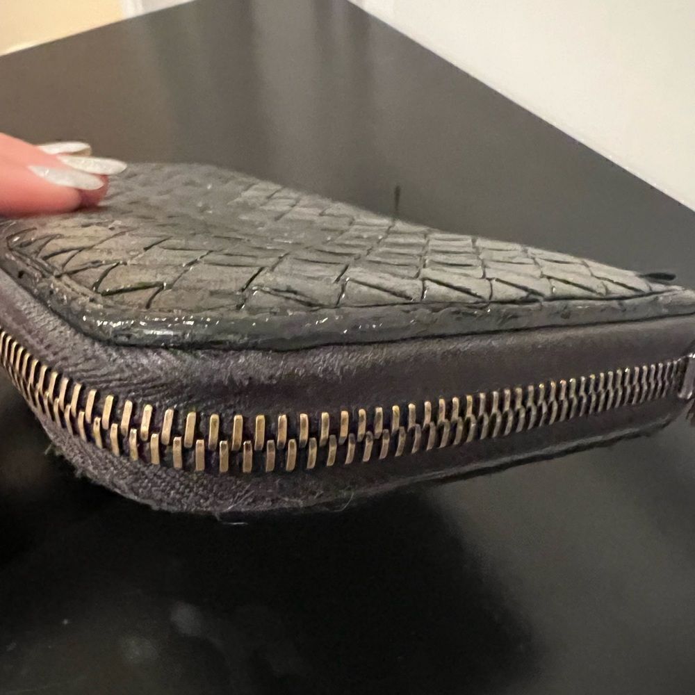 BOTTEGA VENETA zippy WALLET- black - Picture 6 of 10